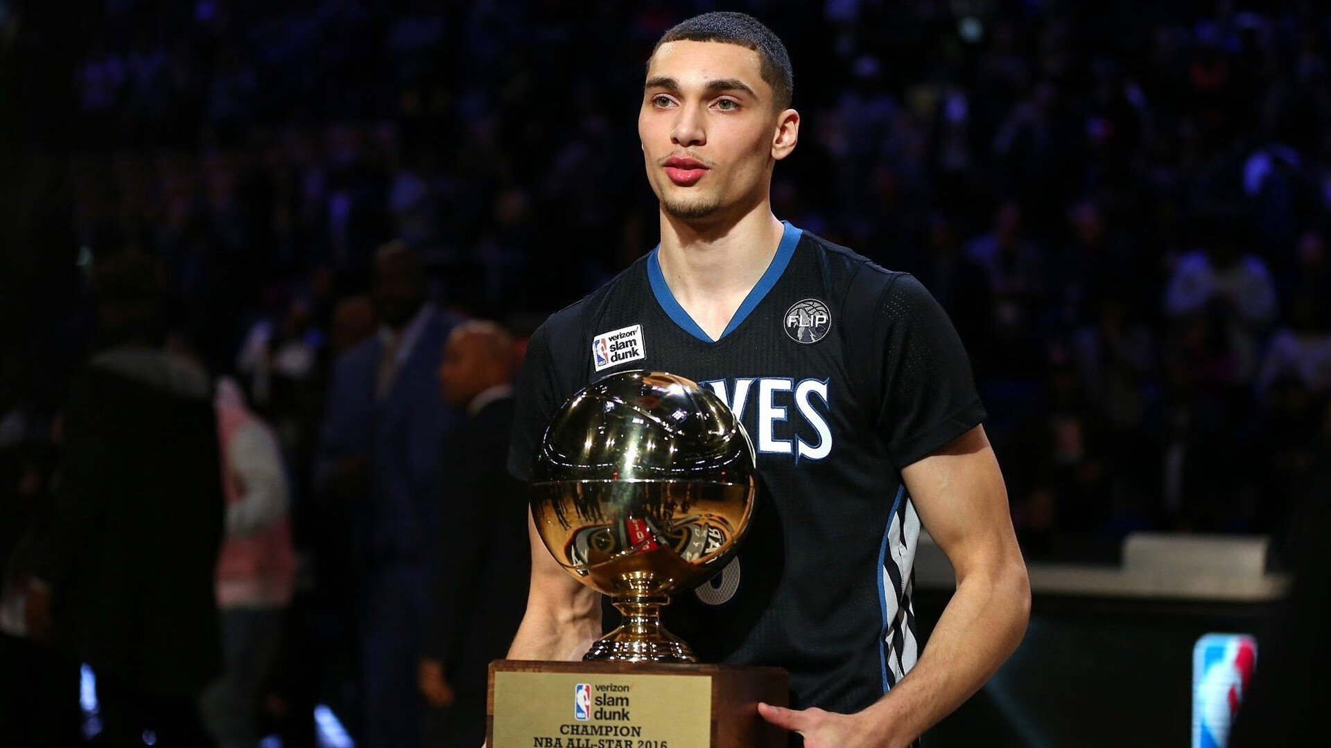 九游体育网站入口-马布里荣获篮球名人堂入选资格，马布里nba十佳球